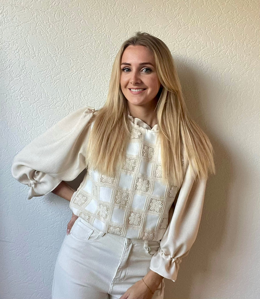 Romantische gehaakte blouse