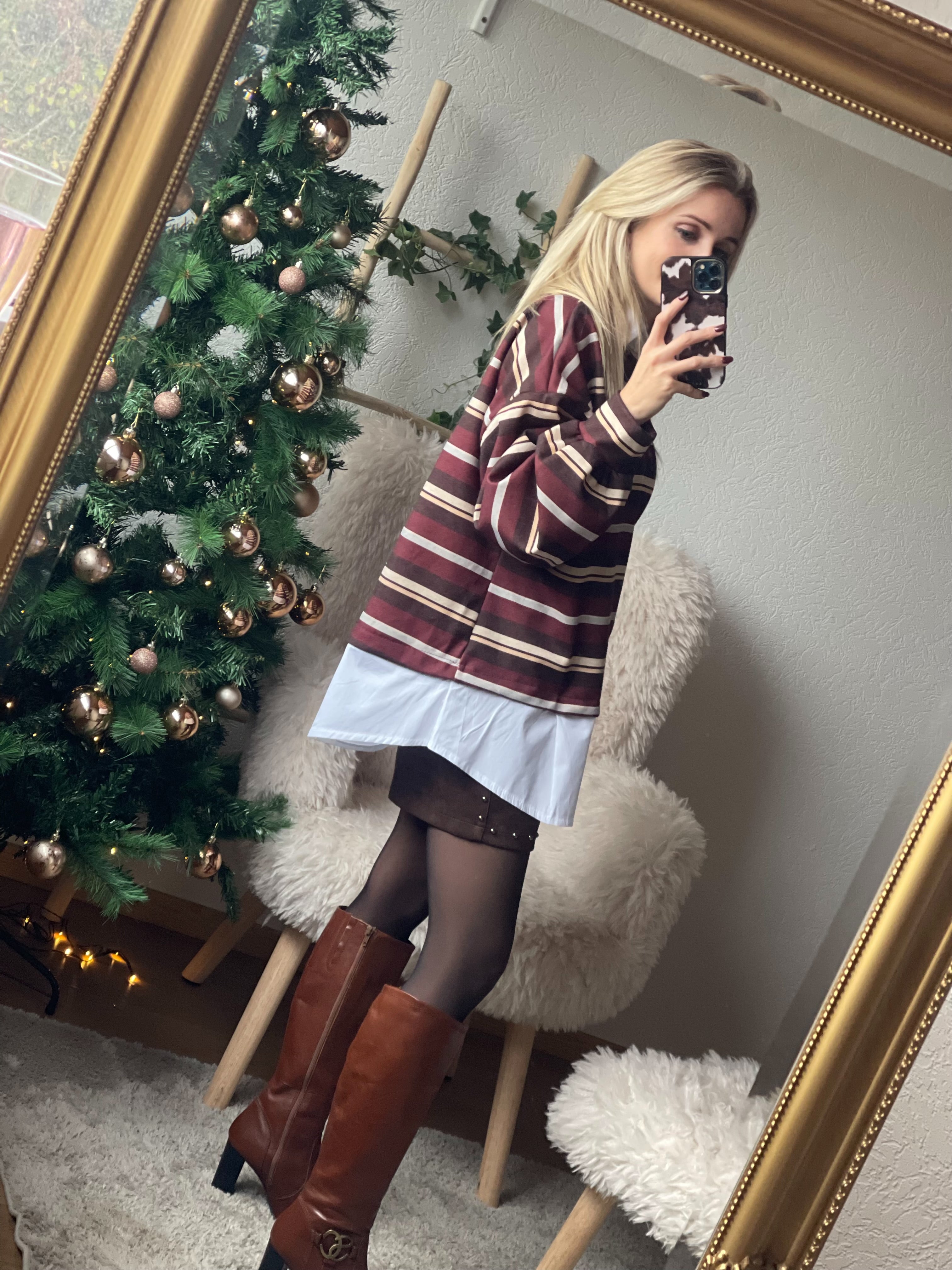 Maleni Stripe Layered Sweater✨ - Burgundy