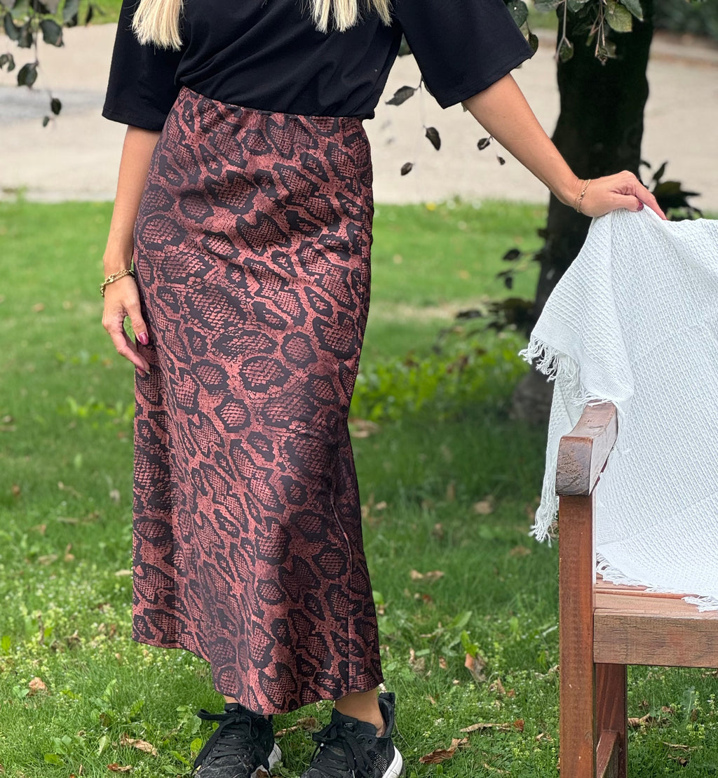 Leopard print satin look - rok