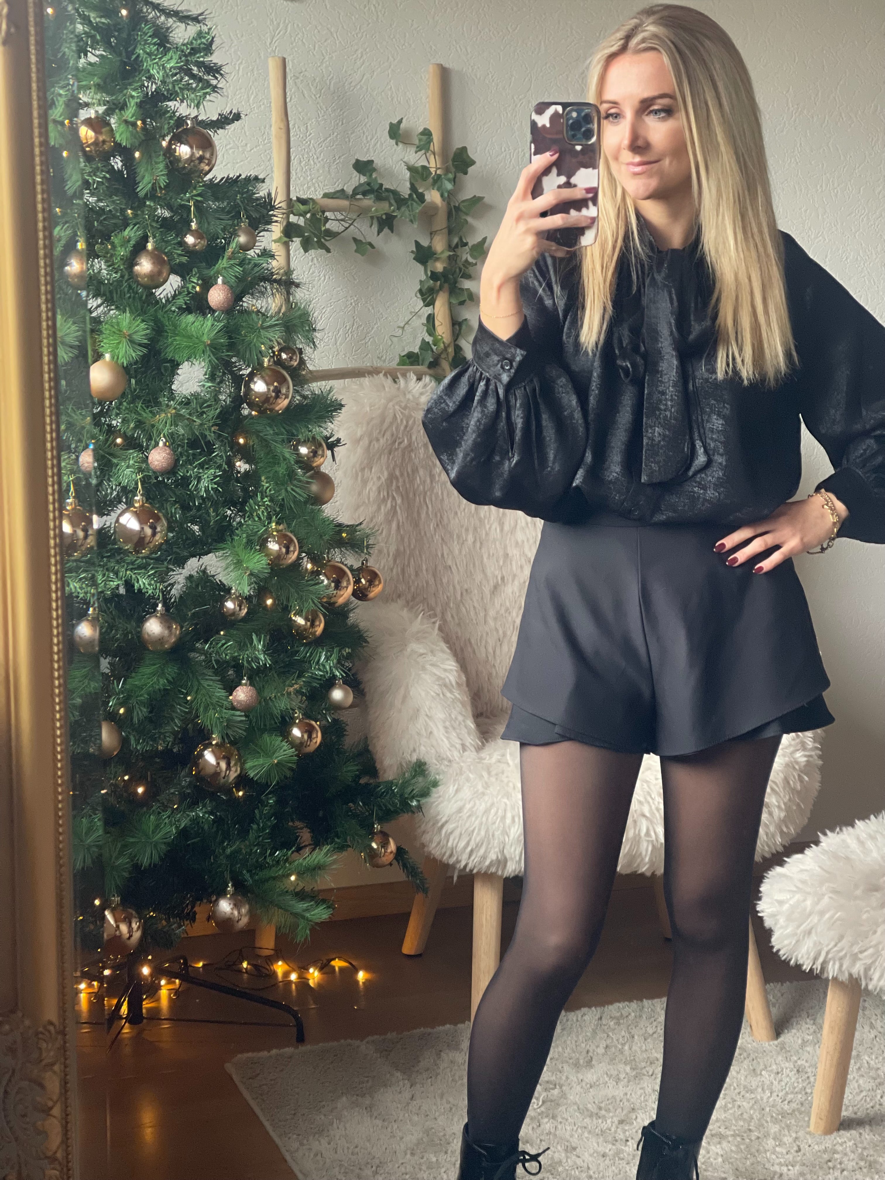 Elowyn Midnight Bow Blouse✨