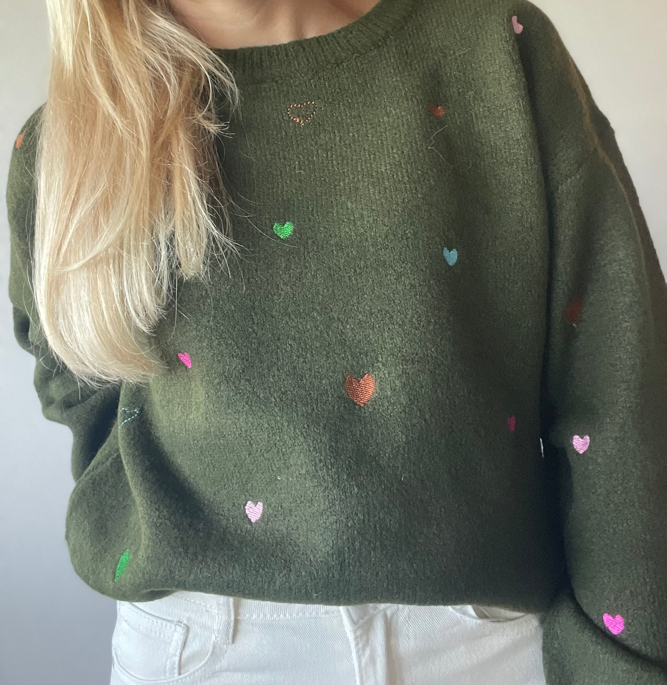 Kaki hartjes sweater 