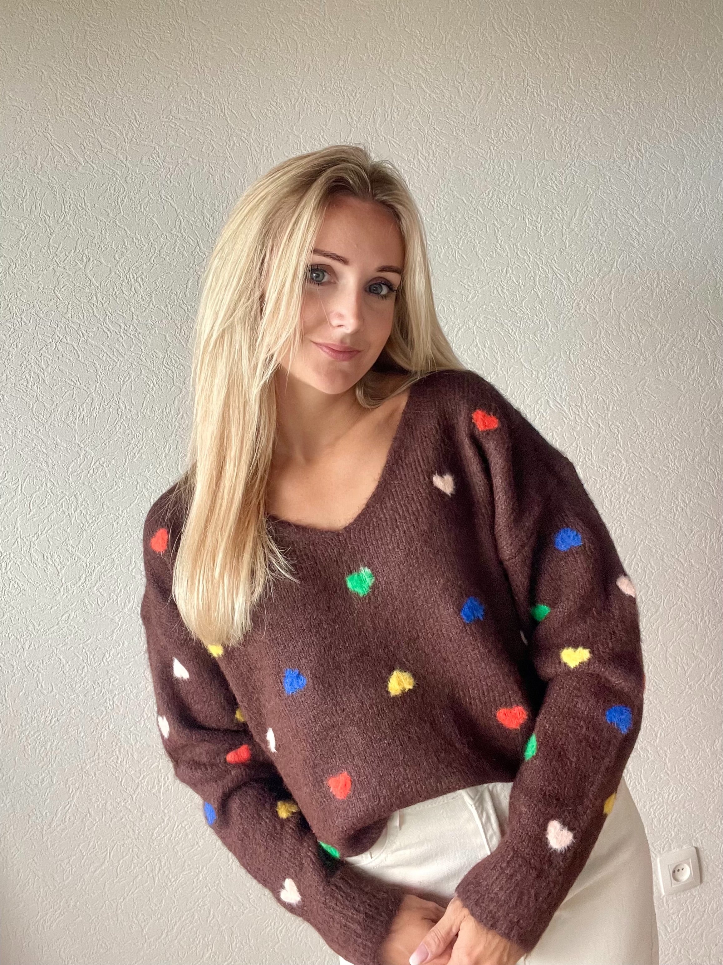 V neck sweater met hartjes
